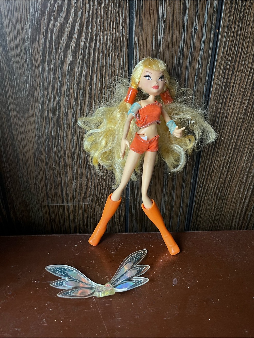 Winx Club Stella Doll Pixie Magic Amore Mattel 2004